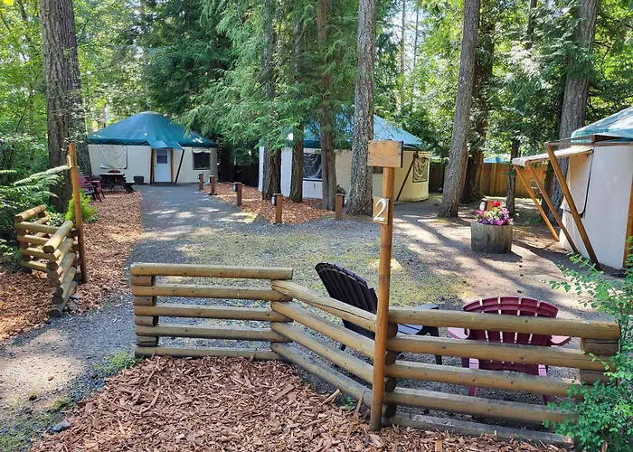 Riverbend Cottage & Rv Resort